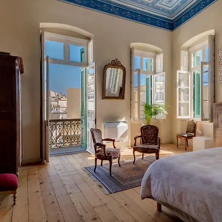 Apartment 1860 Syros Neoclassical In Center